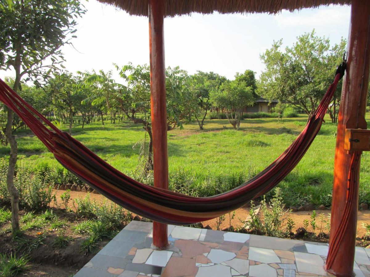 Mama Washindi Lodge Pakwach エクステリア 写真